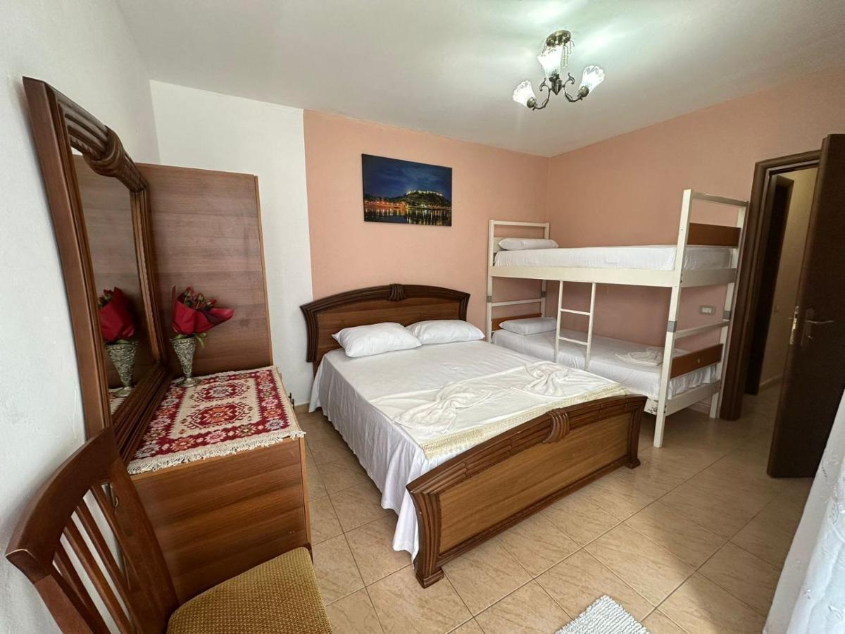 Cozy Apartment In The City Center Shkodra Kültér fotó