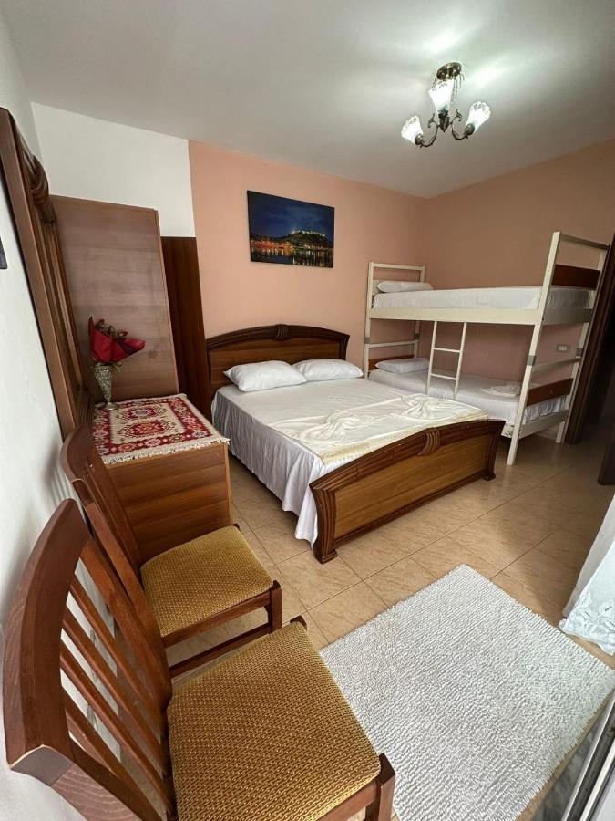 Cozy Apartment In The City Center Shkodra Kültér fotó